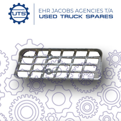 Replacement Step Plate Lower for Nissan UD440 Truck