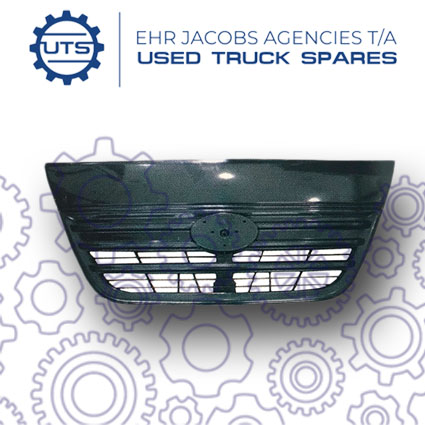 Replacement Bonnet Grille for Nissan UD80 Truck